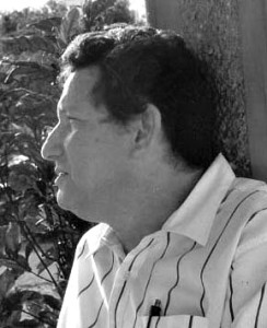 Miguel Iriarte.