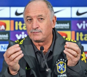 Luis Felipe Scolari, DT de Brasil.