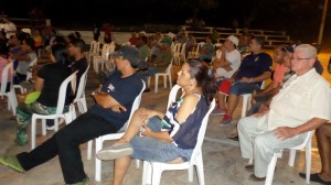  Los vecinos estuvieron muy atentos y axctivos en sus intervenciones.