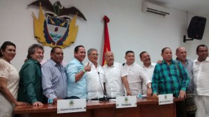 Algunos concejales empezaron con bozo y han durado tanto que ocupando la curul les salieron canas.