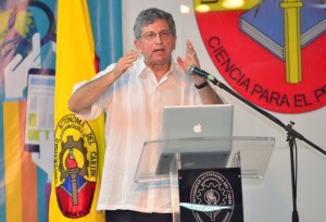 Edward Schumacher. Foto cortesía de la Uniautónoma.