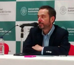 Álvaro García.