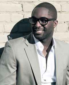 Tayo Rockson, CEO de www.uydmag.com
