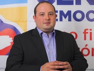 Senador Fernando Nicolás Araujo