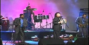 3 Aniceto en concierto