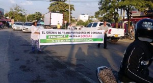 7Los transportadores de Corozal lideraron el paro que bloqueó la ruta desde Los Palmitos hasta Sincelejo.