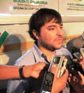 2 Jaime Pumarejo Hens, dejó la gerencia del Centro de Exposiciones en construcción, por una posible candidatura liberal.