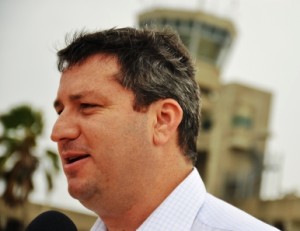 3 Alvaro Gonzalez Caperson.