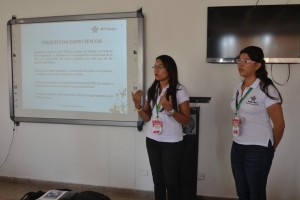 Aprendices SENA en Semillero de Investigación