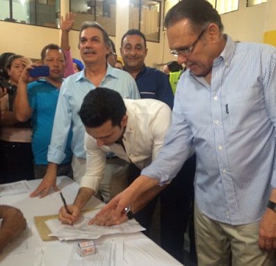 3 Cepeda con todo