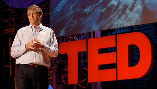 Bill Gates durante una conferencia TED.