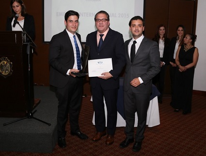 2 Tecnoglass Premios FIABCI