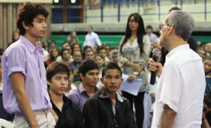 Ceremonia_Becas_2012_NO