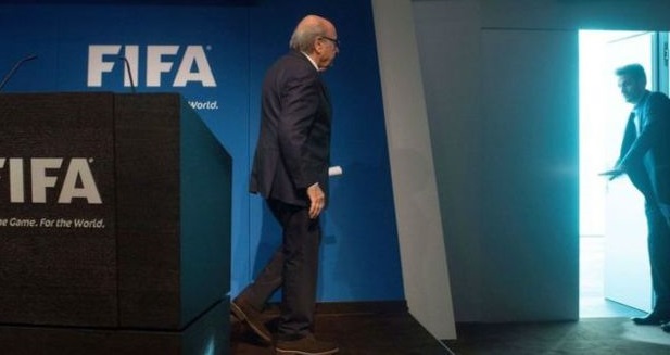 2 Blatter por la puerta de atrás