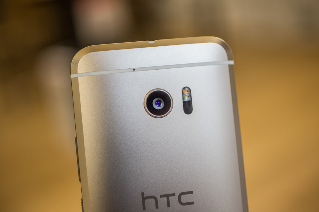 htc-10-product-london-11