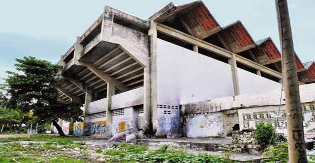 COLISEO CUBIERTO, Humberto Perea