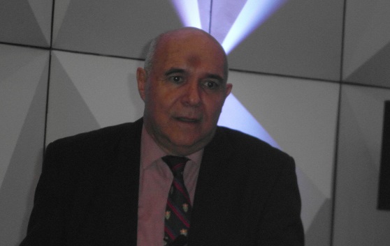 3-carlos-escalante