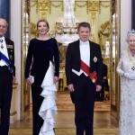 El Presidente Juan Manuel Santos y su esposa María Clemencia Rodríguez, momentos antes del Banquete de Estado ofrecido por la Reina Isabel II de Inglaterra y el Príncipe de Edimburgo