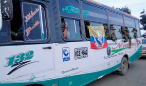 Integrantes de las Farc se trasladaron desde El Plateado a Los Robles, en la zona veredal transitoria de normalización de El Cereal, municipio de Buenos Aires, en el departamento del Cauca.