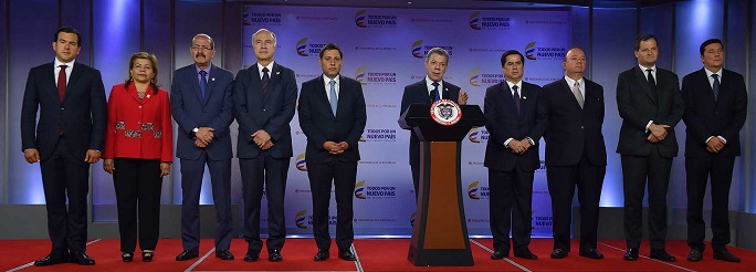 “El Congreso ha dado un gran paso para consolidar la paz”, afirmó el Presidente Santos al referirse a la aprobación por la plenaria del Senado del acto legislativo que establece el Sistema Integral de Verdad, Justicia, Reparación y No Repetición.