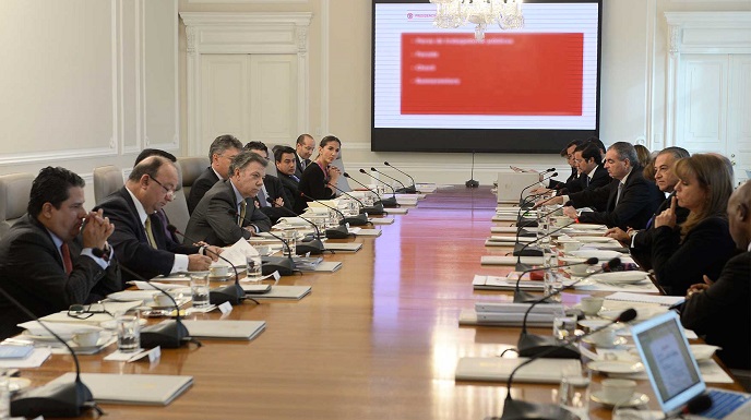 Un seguimiento al Diálogo Social, a las zonas veredales y a la implementación del posconflicto  centraron la sesión del Consejo de Ministros dirigida este martes por el Presidente Juan Manuel Santos.