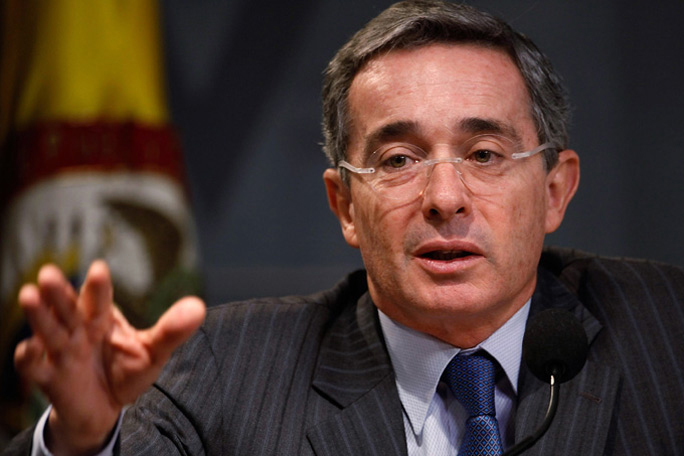 El senador y ex presidente Álvaro Uribe será el principal acusado ante la Cidh.