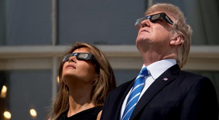 3 21 agosto trump_eclipse_69294