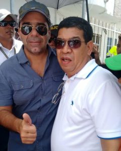 Roy de la Hoz y Alex Char, alcalde de Ba