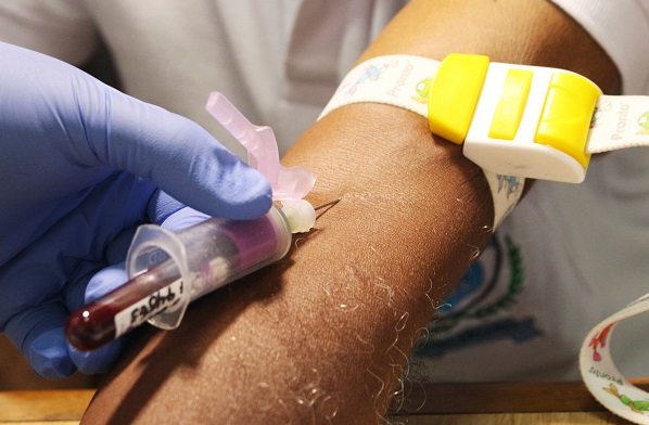 4 Secretaría de Salud del Atlántico analiza muestras para descartar mercurio en la sangre ante casos de intoxicados (7)