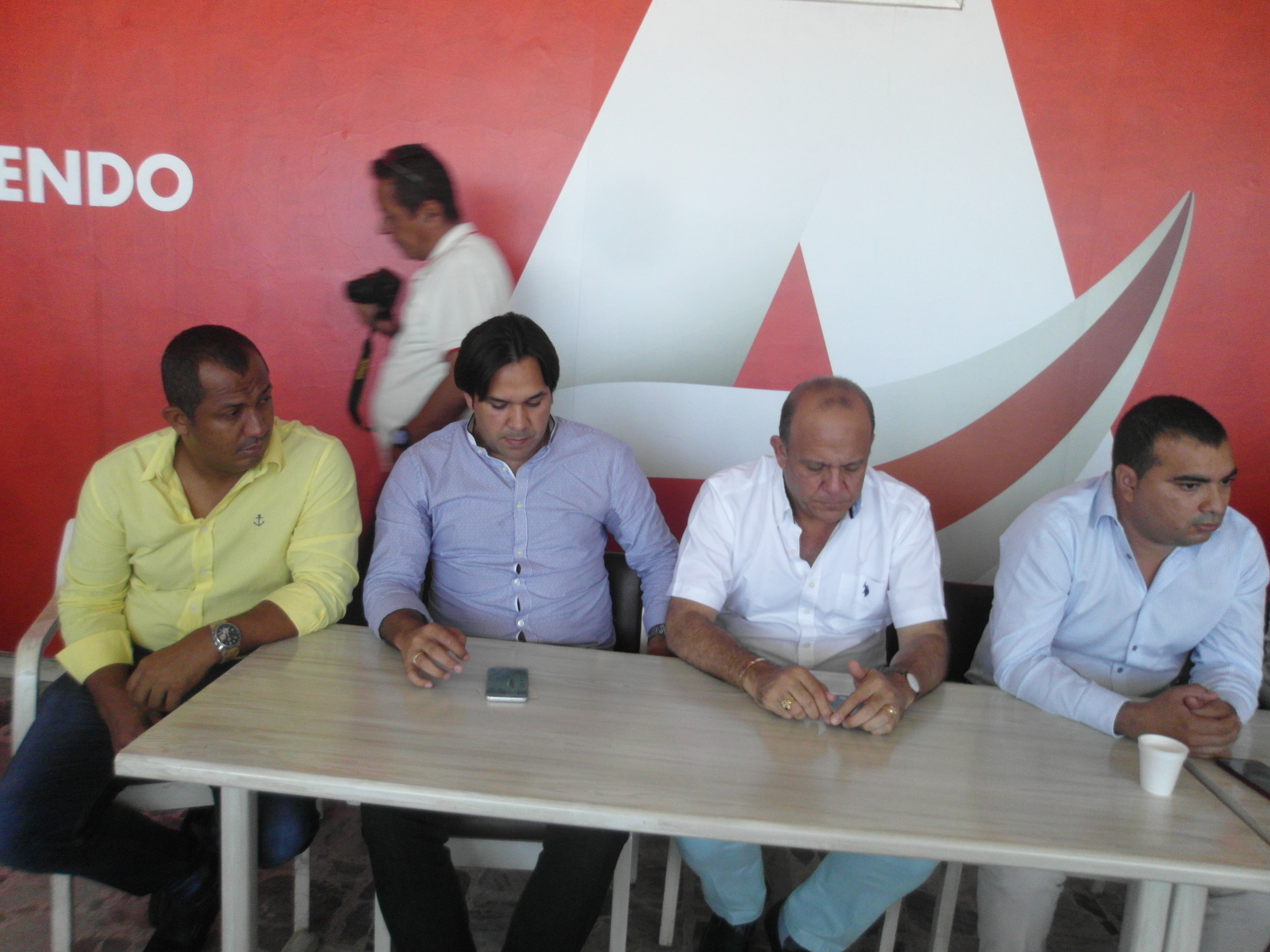 3 más alcaldes4