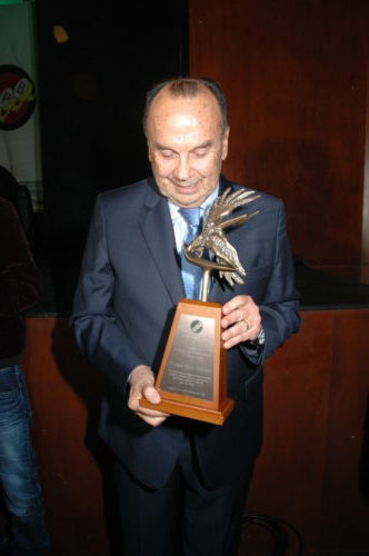 Hernán Peláez Restrepo, ganador del Premio al Mérito Periodistico Guillermo Cano por su vida y obra.