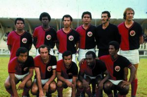 Cucuta Carlos Samboní, Carlos Obando, Jaime Illidge, Joaquín Ramírez, Absalón Oviedo, Norberto Claudio. Abajo: Carlos "Chanchita" Monsalve, Hugo Horacio Lóndero, Mario Luis Moreno, Wilson Barona, Edgar Angulo.
