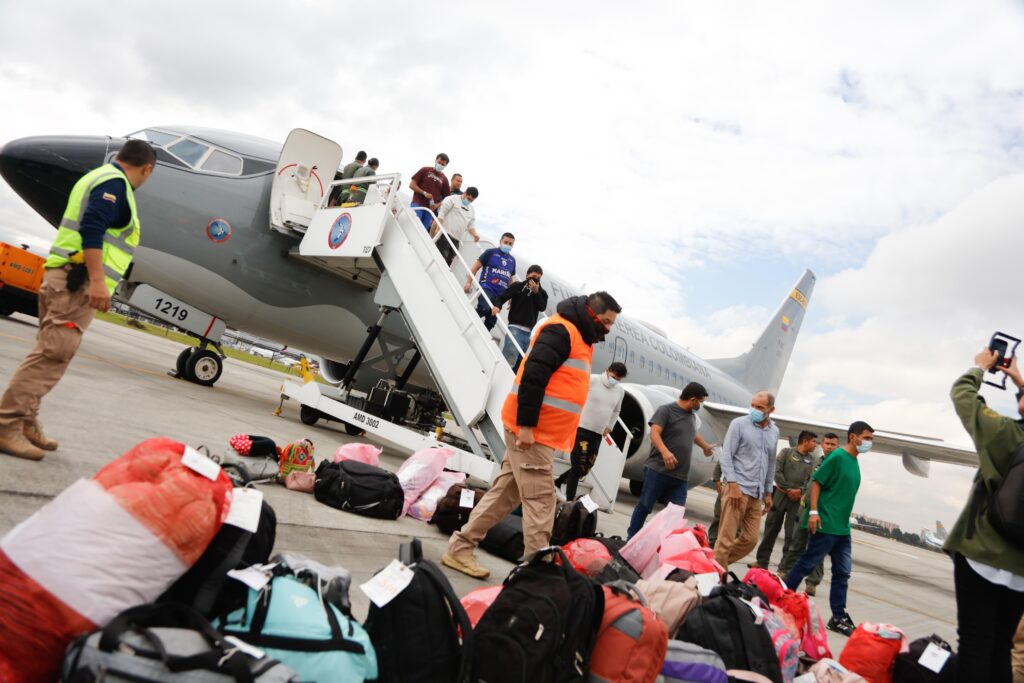 201 migrantes colombianos llegaron en 2 vuelos procedentes de los EE.UU.